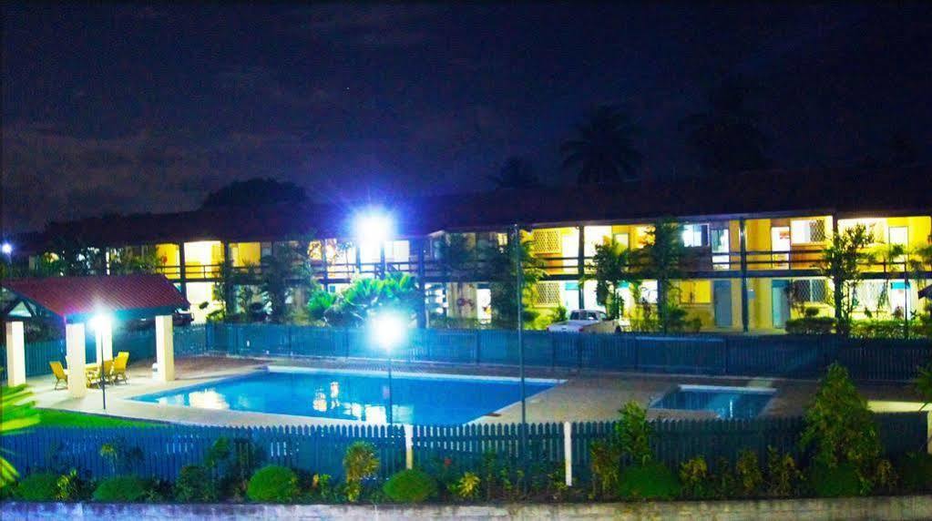Madang Star International Hotel Eksteriør billede